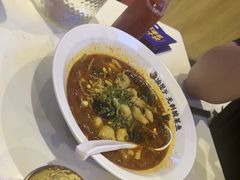 -渝是乎川渝小炒(新世界百货望京店)