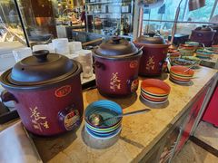 自助取餐区-大中华希尔顿酒店-念自助餐·嗨啤·小龙虾