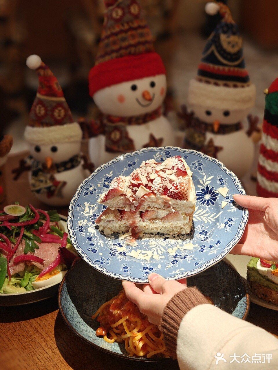 圣诞季🎄草莓脑袋千万别错过……🤩