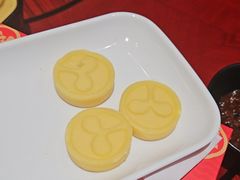-肥肥虾庄·金牌油焖大虾(汉口城市广场店)