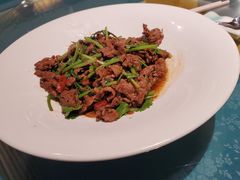 -呷湘厨·鱼汤捞饭·剁椒鱼头·辣椒炒肉(国家会展中心店)