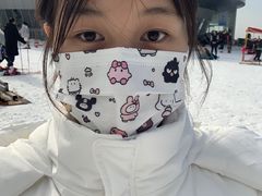 -浙东第一尖雪山欢乐谷