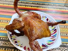 烤鸽子-艾尼纯羊烤肉店