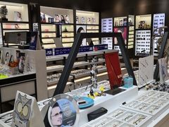 -沫芮眼镜·蔡司·依视路·尼康明月(环创店)