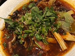 -成都你六姐·牛肉冒菜(城市集市合生汇店)