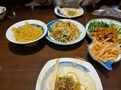-满园烤鸭·春饼(丰科路万达店)