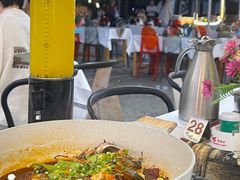 -刘姐啤酒鱼民族演艺餐厅(西街总店)