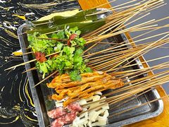 -灌县老妈砂锅串串香(万科红生活广场店)