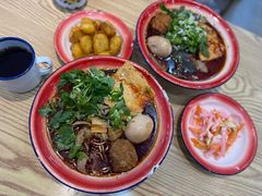 -刘二姐襄阳牛肉面(鸟巢店)