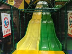 -蒙特利亲子乐园