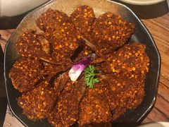 -老牌坊云南鱼豆花火锅(爱建店)