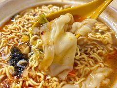 -小许三鲜砂锅馄饨店(家多乐烟酒店)