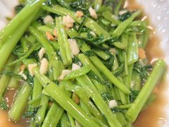 -Dang restaurant (patong phuket)