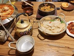 -恩你小木屋·韩式料理(假日广场店)
