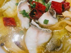 酸菜草鱼-渝是乎酸菜鱼(龙旗购物中心店)
