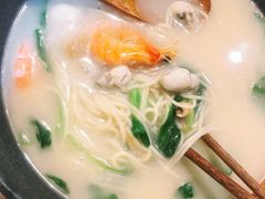 -十面欢腾·海鲜面·台式Bistro(长乐路店)