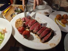 -MONICH牛排融合餐厅(和义大道购物中心店)