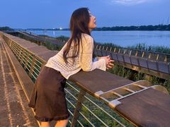 -南京眼步行桥