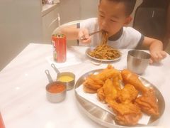 -博姆炸鸡精品餐厅(常发广场店)