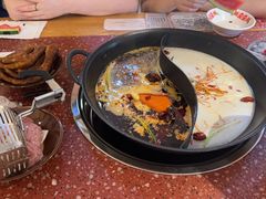-赵美丽·重庆社区火锅·直营店(火车东站·中豪国际店)