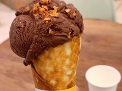 黑巧克力冰淇淋-LUNEURS月乐诗 冰淇淋咖啡(环贸店)