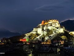 -平措康桑·和牛自助观景餐厅(布达拉宫店)