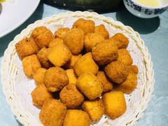 -鑫巴蜀小镇 · 水煮鱼专研店(玉桥店)