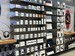 -Apple零售店(华贸购物中心店)