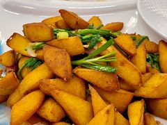 -金沙滩海鲜餐厅·海肠捞饭·手工水饺(梅江龙水园店)