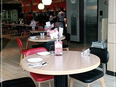 大堂-必胜客(栖乐荟店)