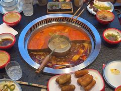 -醉董牛川派鲜肉自选火锅(烟台店)