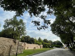 -鹦鹉寺公园