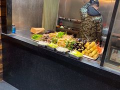 自助取餐区-万记麻辣烫国展总店