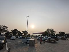 -八仙台服务区-停车场