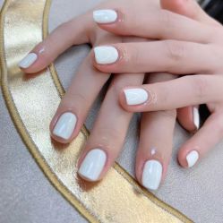 -玉指悦色美甲美睫