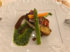 -广州塔卢特斯法国旋转餐厅