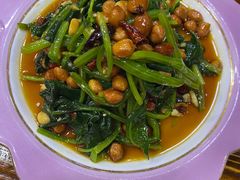菠菜拌果仁-小四川(福州道一店)