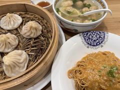 -炉旺斋上海小笼包·小馄饨