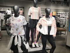 -NIKE品牌体验店(南京东路店)