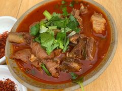 -谢老五跷脚牛肉·非遗传承店