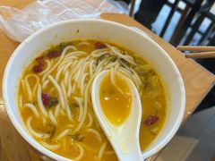 -三千粉牛肉米粉(来客茂店)