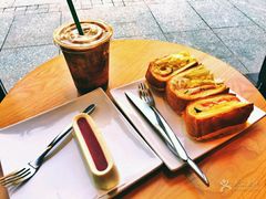 -星巴克(西安李家村万达店)