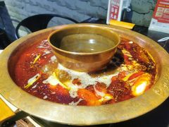 -巴四老城区炭火蛙锅(张江店)