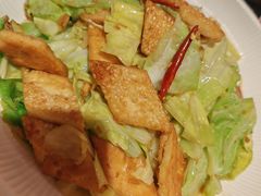 老爷家包卷心菜炒馕-巴依老爷新疆美食(清华东门店)