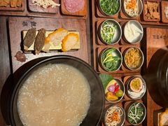 -银米·云南传统过桥米线(双廊黑金冠店)