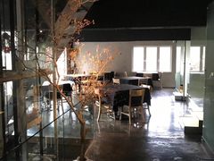-穹六人间 people 6(岳阳路店)
