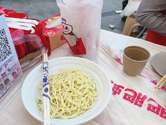 -肥肥虾庄·金牌油焖大虾(汉街SKP店)