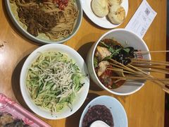 -蓉李记成都名小吃(二七万达店)