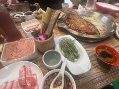 -宽窄巷子鲜牛火锅(北京首店)