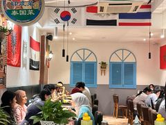 -Tony's House